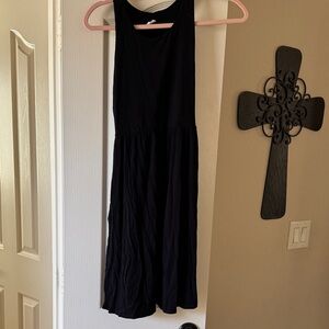 Elegant Black Sleeveless Dress